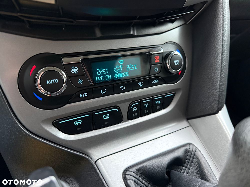 Ford Focus 1.0 EcoBoost Start-Stopp-System Champions Edition - 10