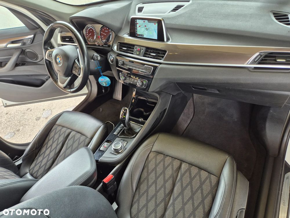 BMW X1 sDrive18i GPF Advantage - 22