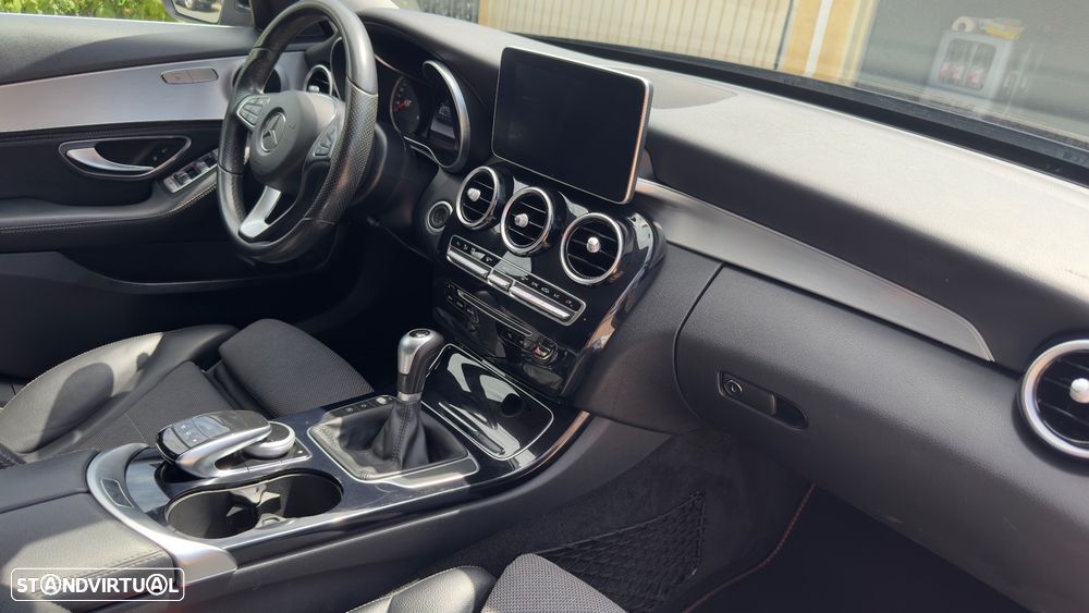 Mercedes-Benz C 220 Station CDI DPF BlueEFFICIENCY Avantgarde Edition - 21