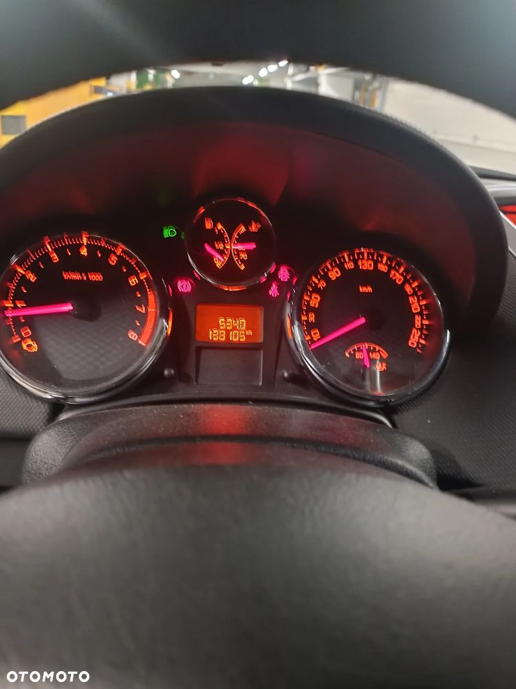 Peugeot 207 RC - 11