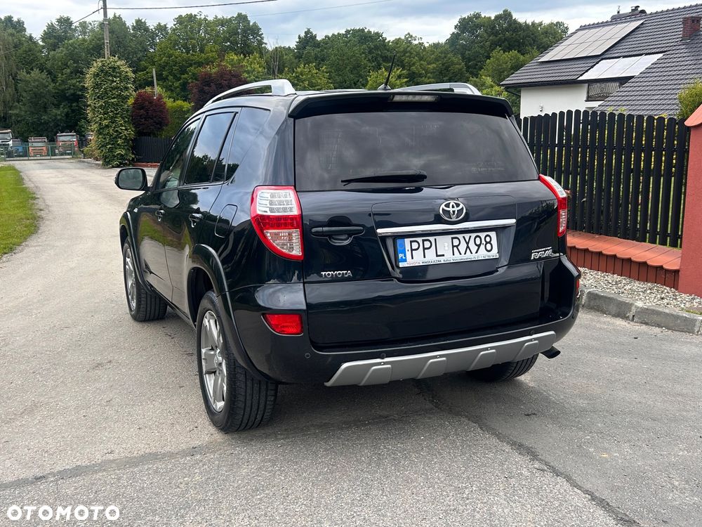 Toyota RAV4 2.2 D-4D 4x4 Automatik Travel - 24