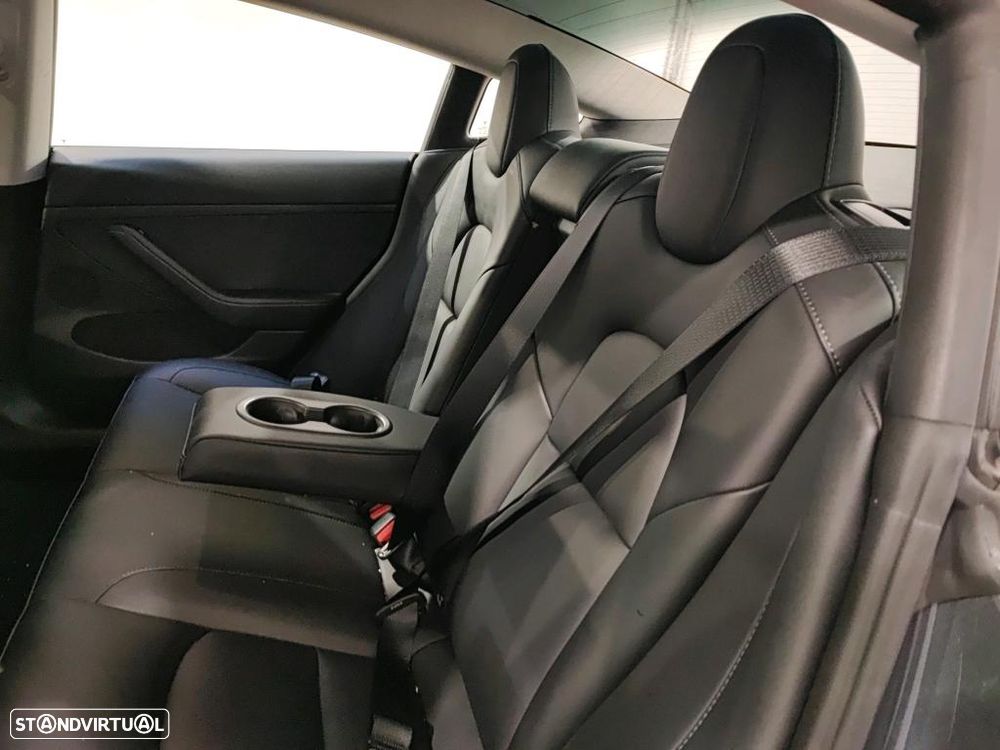 Tesla Model 3 Long-Range Dual Motor AWD - 9