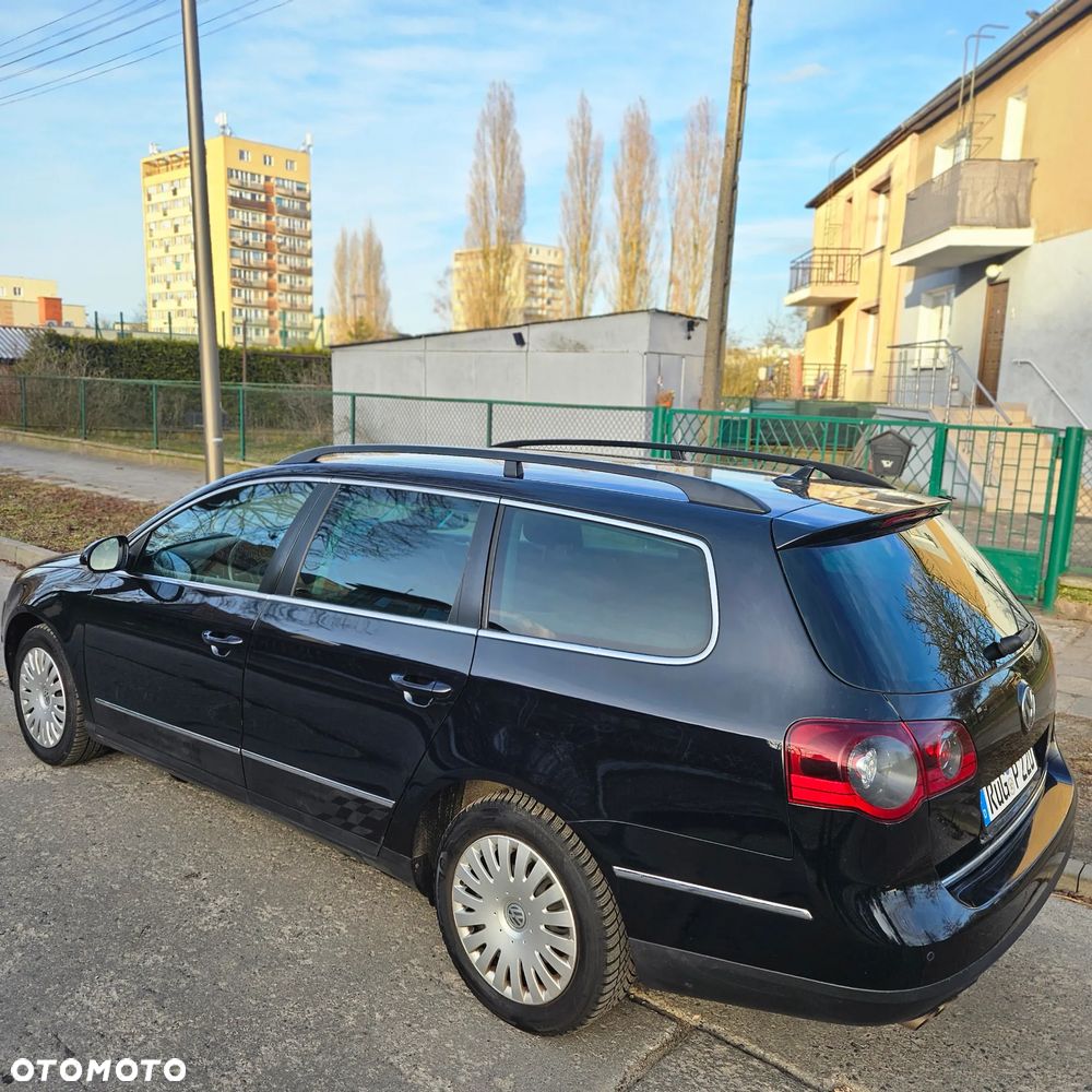 Volkswagen Passat 2.0 Blue TDI SCR Comfortline - 13