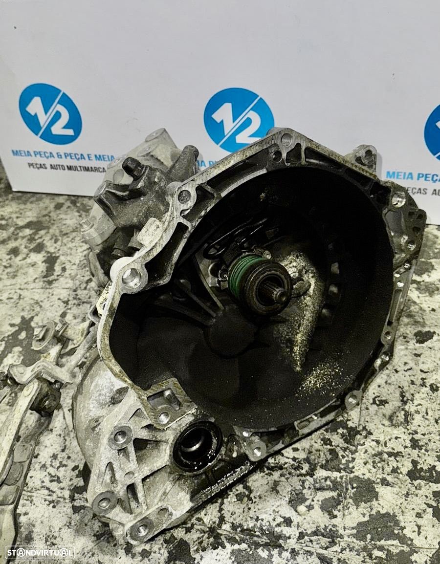 Caixa de Velocidades Astra G 1.4 Gasolina - 1
