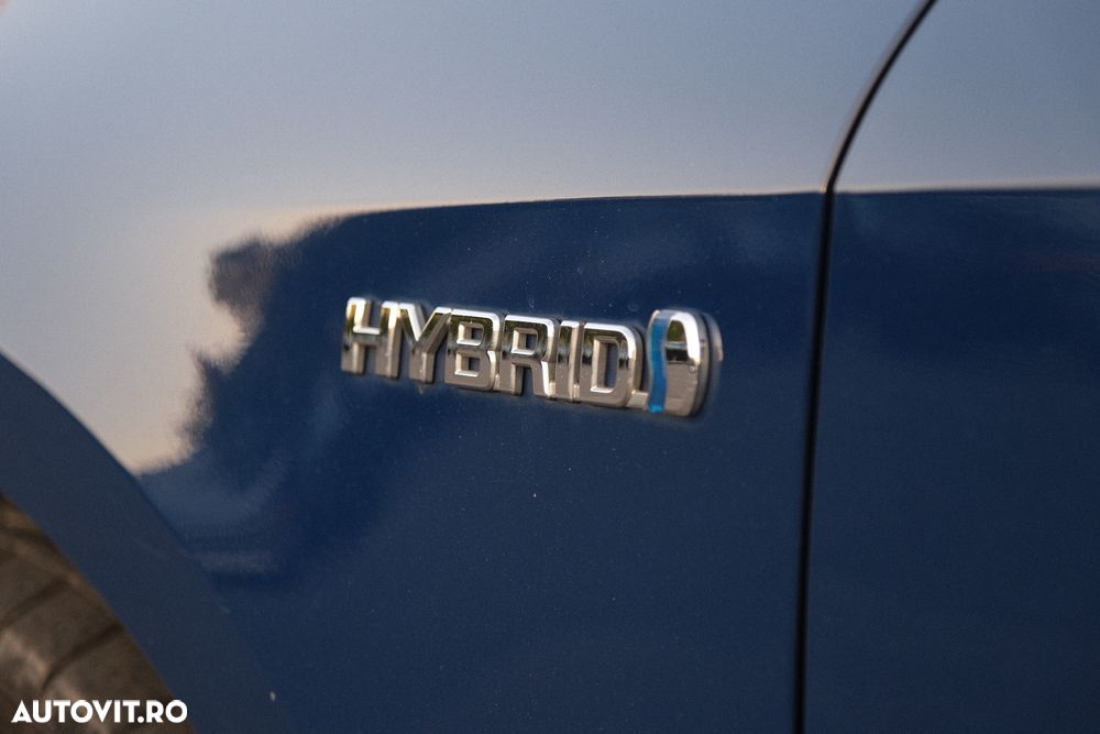 Toyota Corolla 1.8 HSD Business - 13