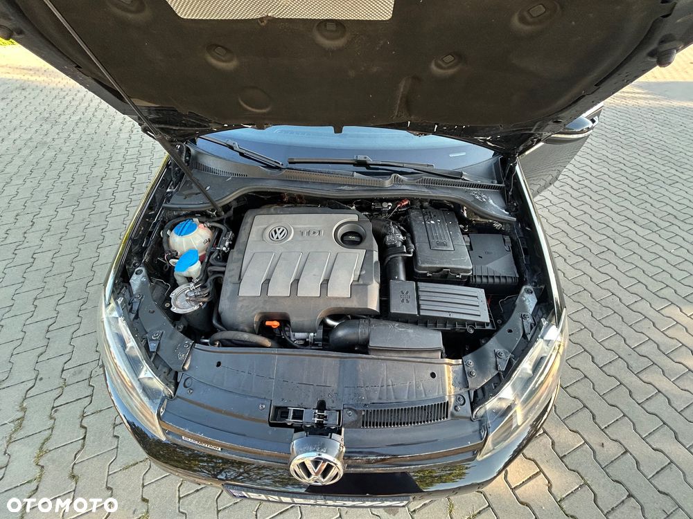 Volkswagen Golf 1.6 TDI DPF BlueMotion Technology Style - 17