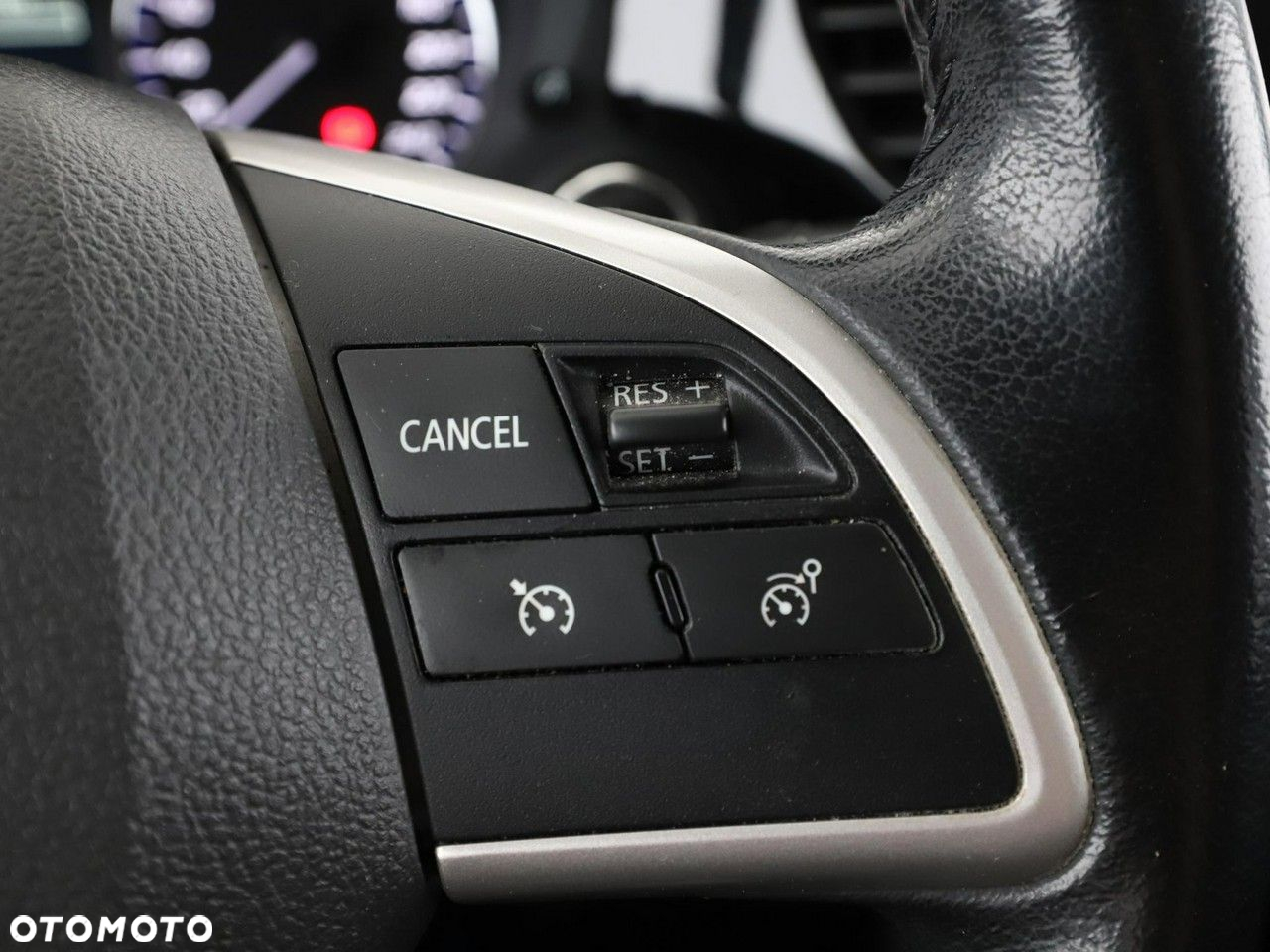Mitsubishi Outlander - 28