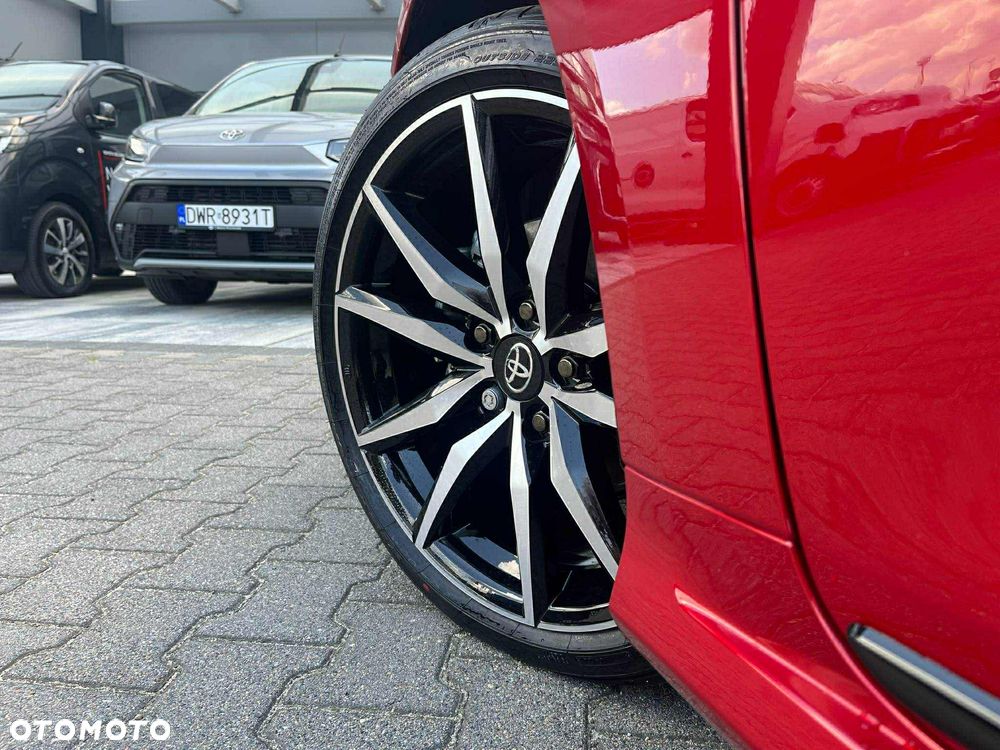 Toyota Corolla 1.8 Hybrid GR Sport - 6