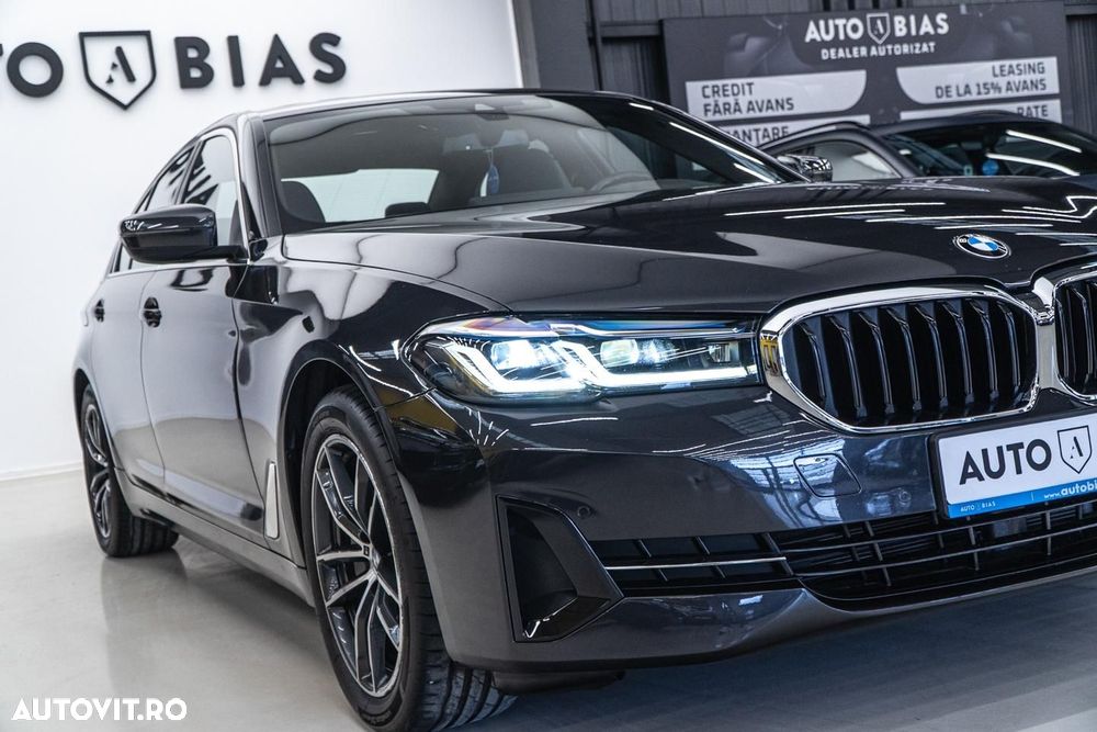 BMW Seria 5 530e Aut. Luxury Line - 16