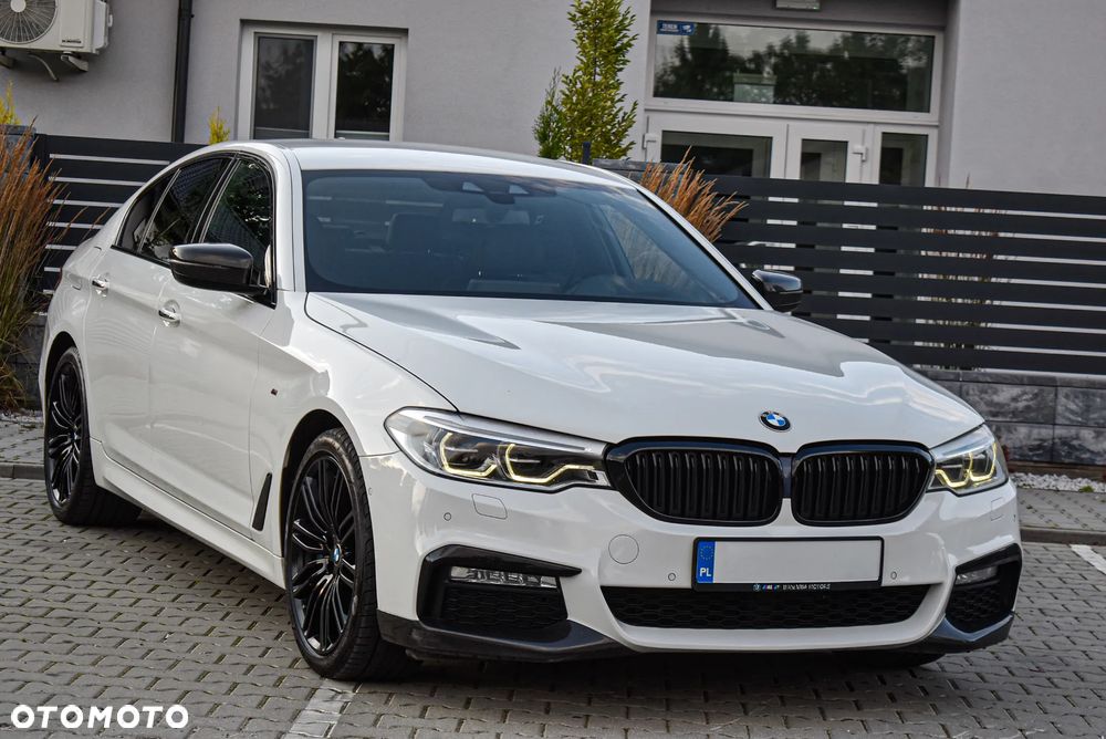 BMW Seria 5 530d Sport Line - 3