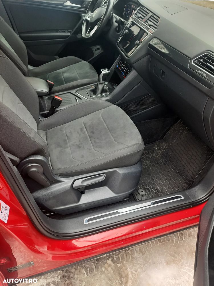Volkswagen Tiguan 2.0 TDI SCR DSG IQ.DRIVE - 22