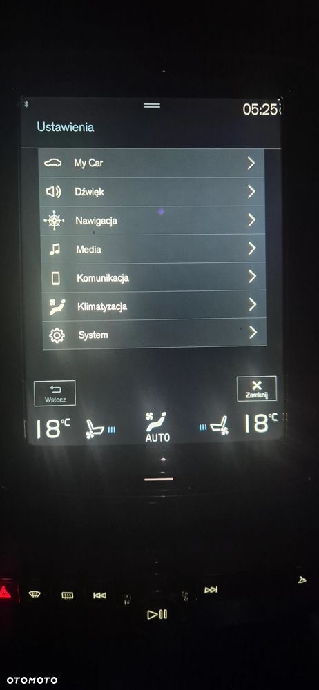 Volvo XC 90 D5 AWD R-Design 7os - 14