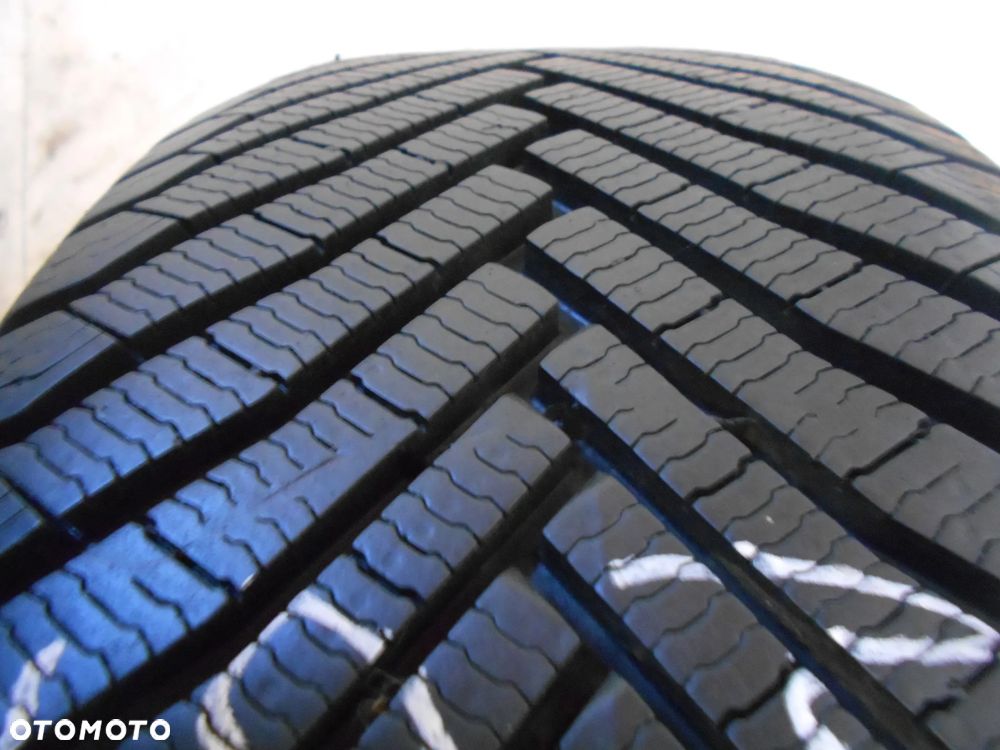 OPONA POJEDYNKA  225/50R18 MICHELIN ALPIN 7 DOT 3525 8MM - 2