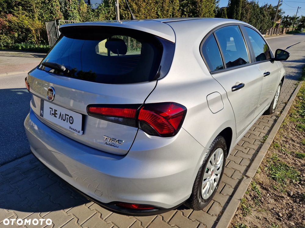 Fiat Tipo 1.4 T-Jet 16v Easy - 37