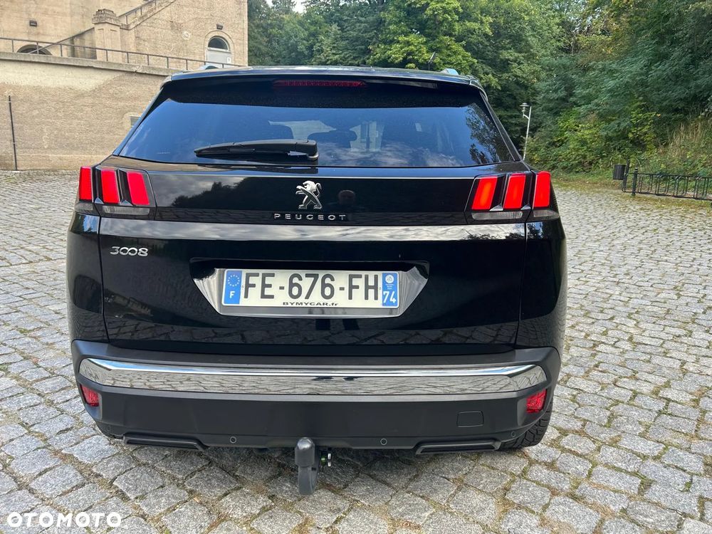 Peugeot 3008 1.2 PureTech GPF Active S&S EAT8 - 8