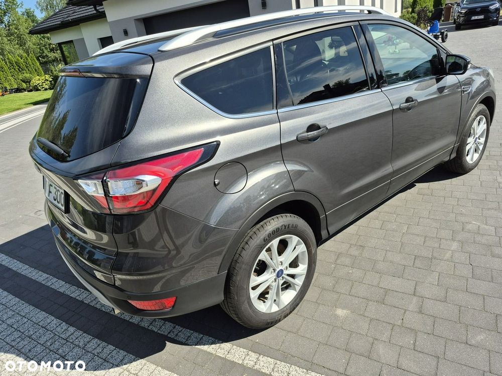 Ford Kuga - 5