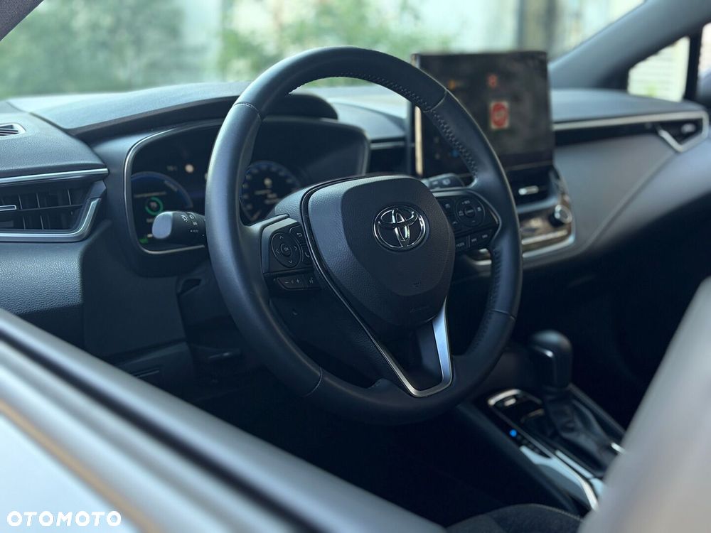Toyota Corolla 1.8 Hybrid Comfort - 25