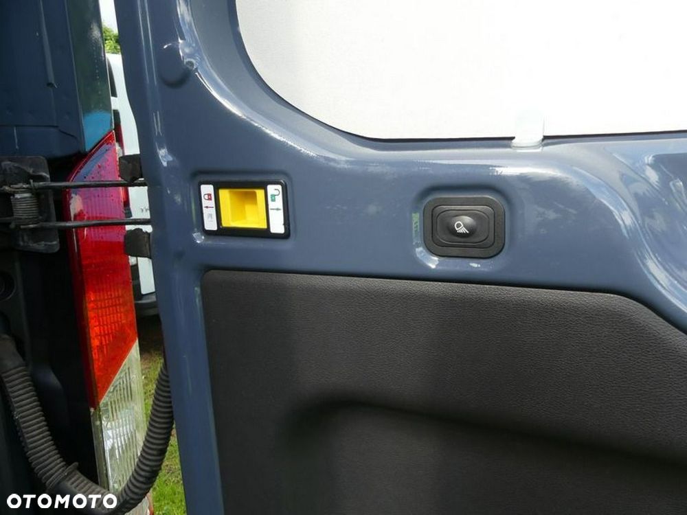 Ford Transit - 15
