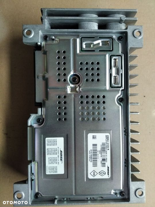 Renault Laguna III 3 wzmacniacz amplituner Bose 280633109R - 2