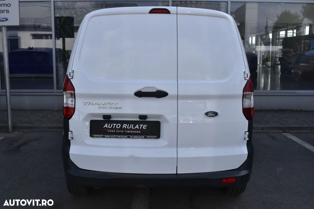 Ford Transit Courier - 6