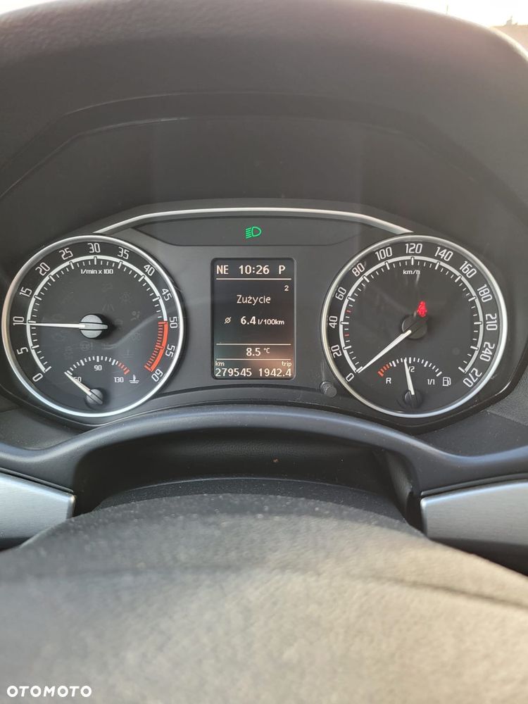 Skoda Octavia 2.0 TDI DPF RS DSG - 6