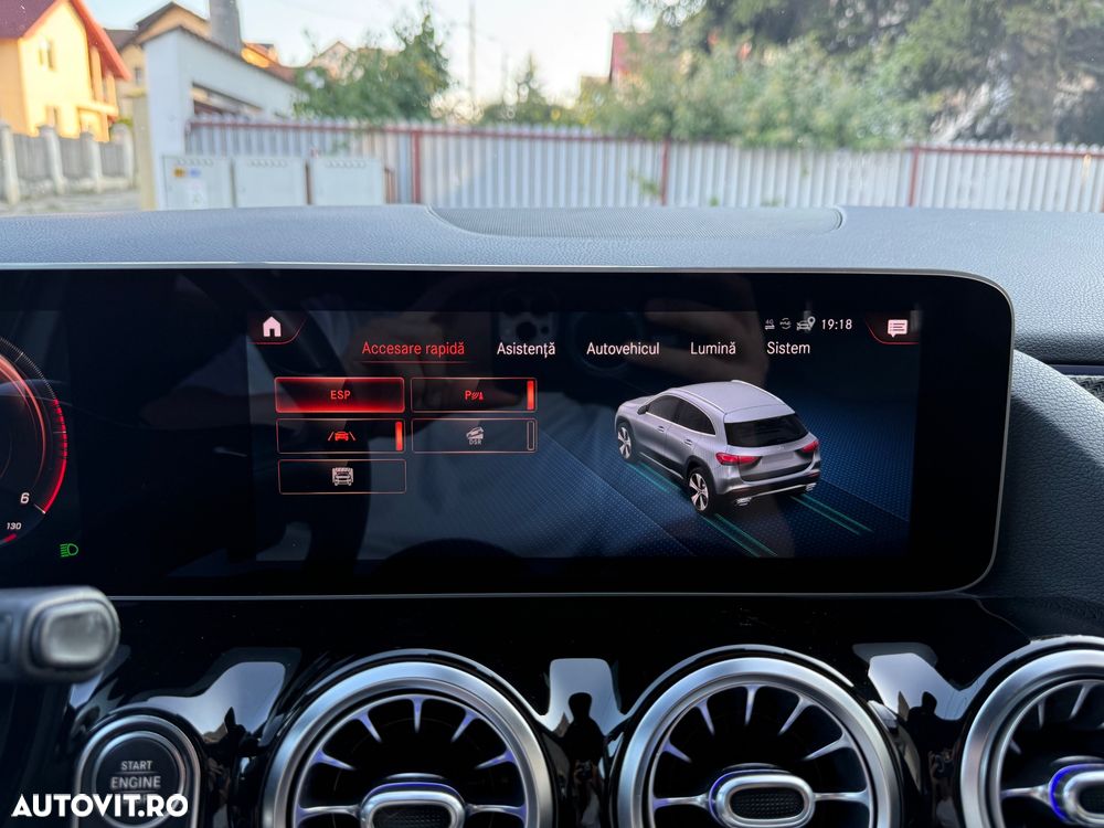 Mercedes-Benz GLA 200 d 4MATIC Aut. - 23