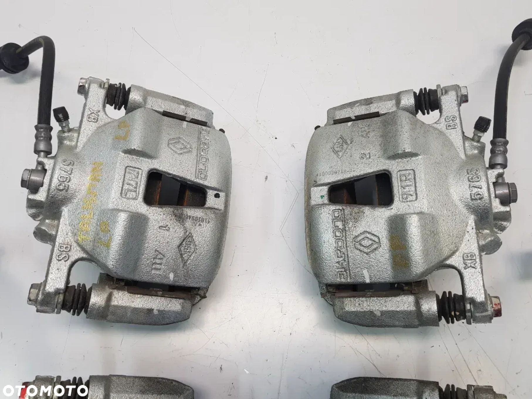 Zacisk hamulcowy lewy przód Renault Talisman 1.3tce Megane IV 410109460R 410003974R - 4