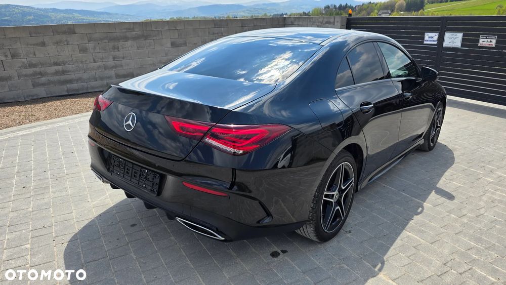 Mercedes-Benz CLA 250 e 8G-DCT AMG Line - 4