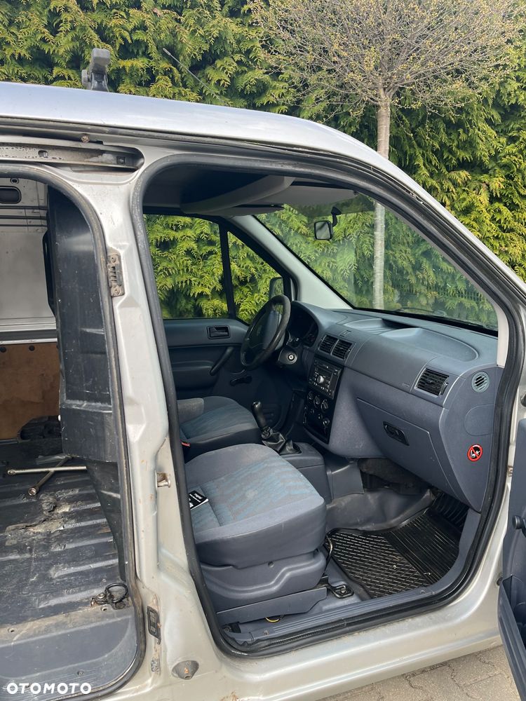 Ford Transit Conect - 7