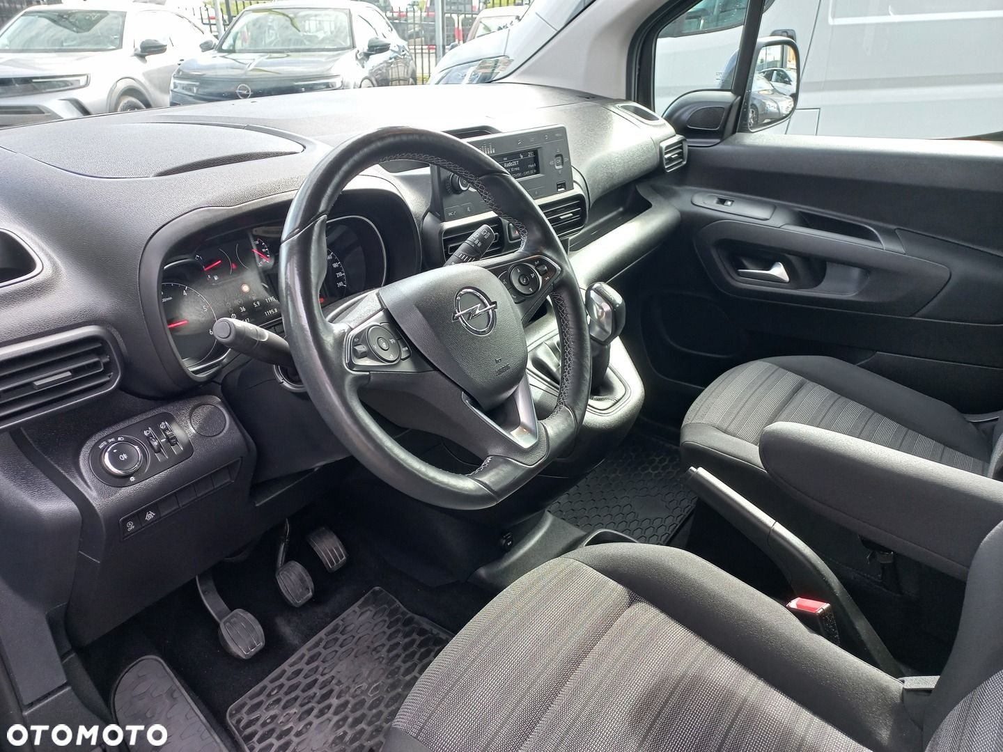 Opel Combo - 9