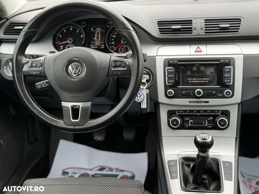 Volkswagen Passat 1.4 TSI R-Line Edition - 9
