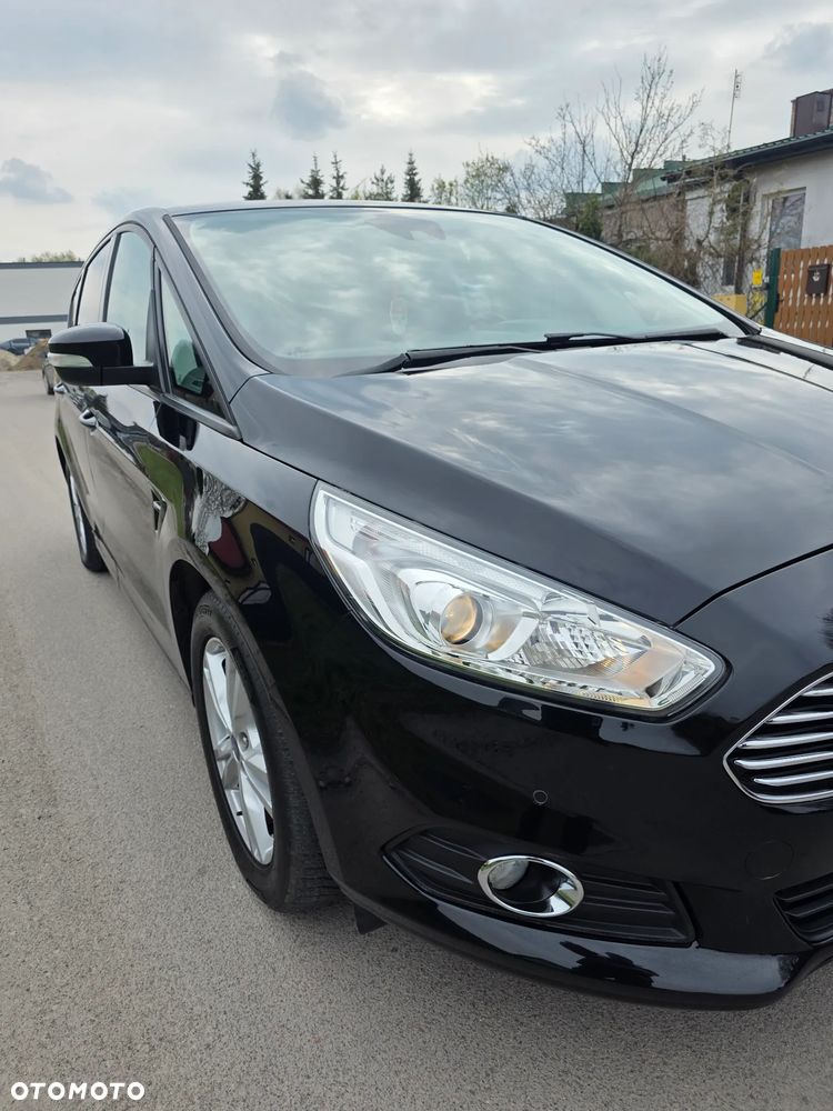 Ford S-Max - 10