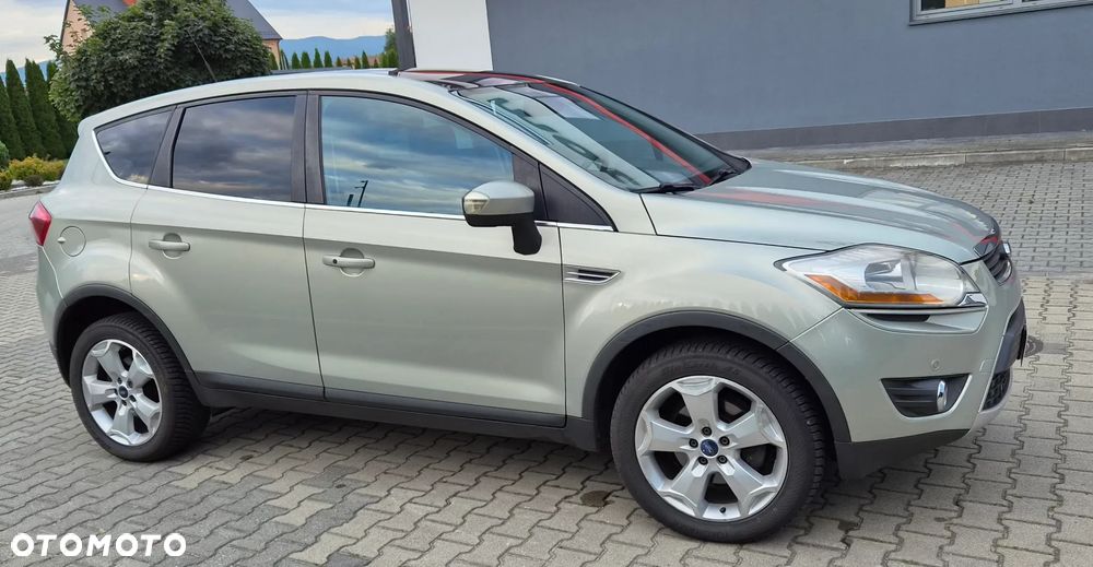 Ford Kuga 2.0 TDCi Titanium - 17