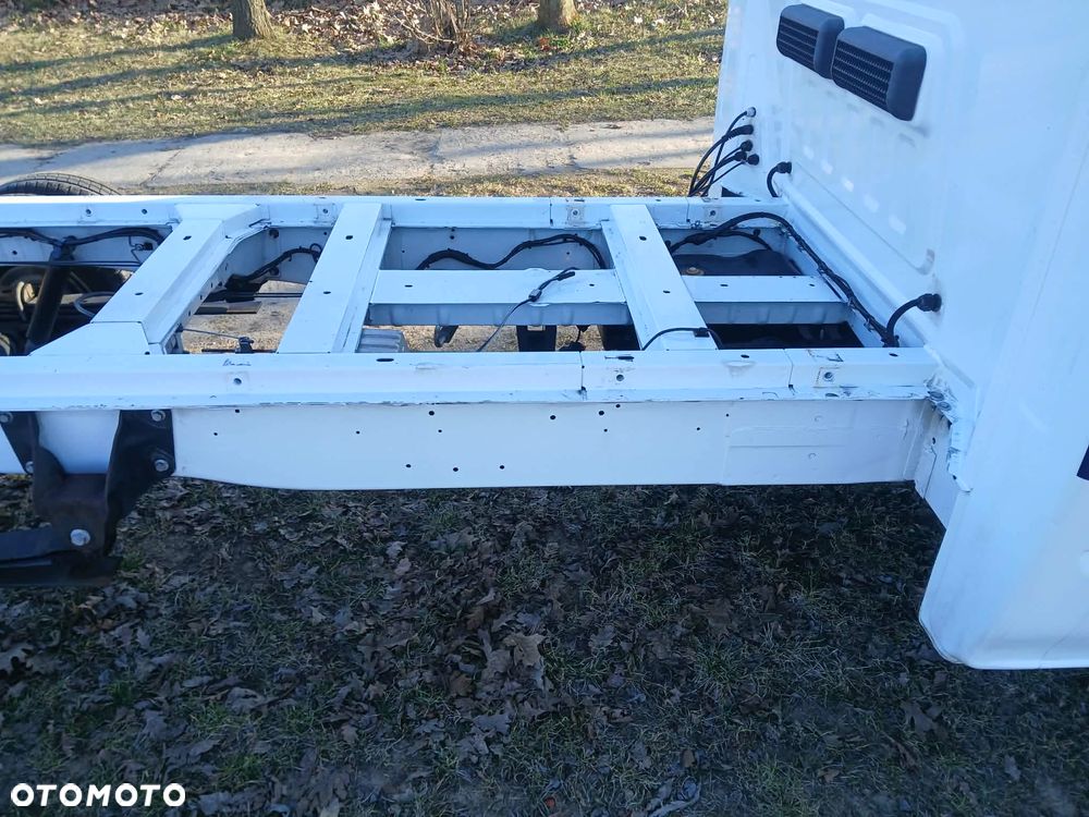 Ford Transit 460M - 3