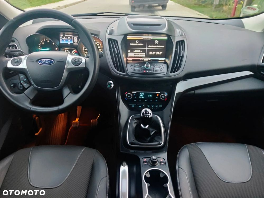 Ford Kuga 2.0 TDCi 4WD Titanium Plus - 11
