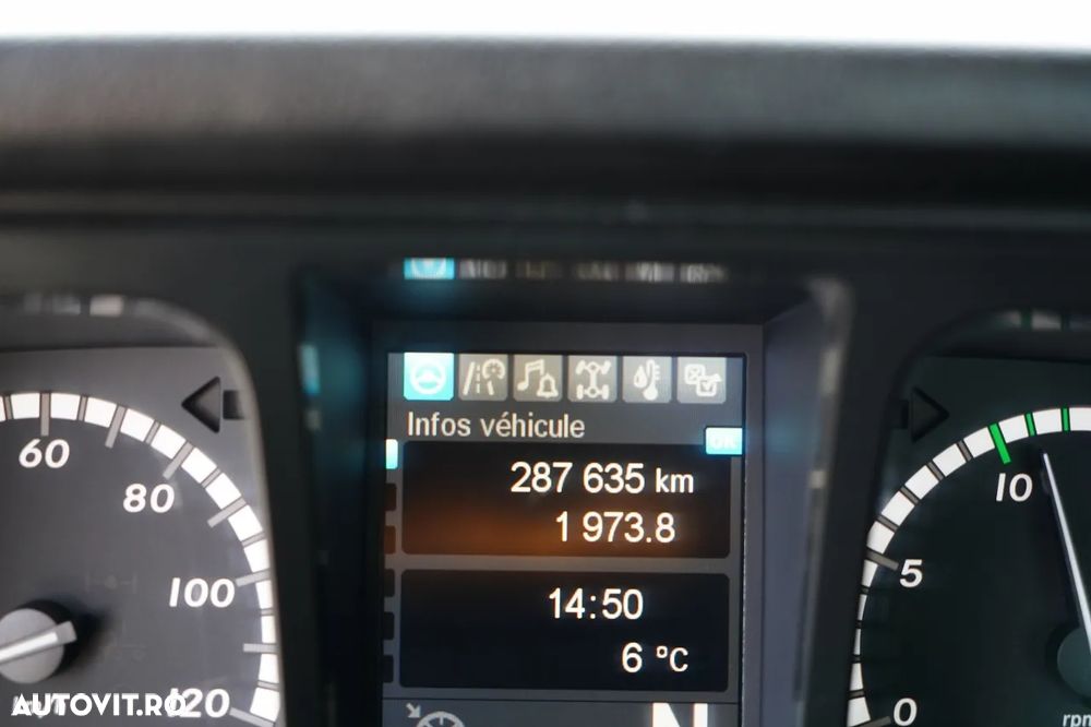 Mercedes-Benz OCS 3240 / 8x4 / LIVRARE - 7,2 M / + HIAB 211 HDS / RADIOCOMANDĂ / ROTATOARE / FURCĂ / PUNCT DE RIDICARE / EURO 6 - 34