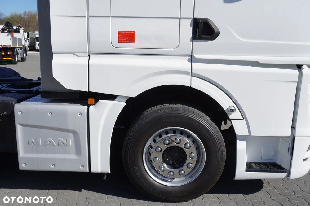 MAN TGX 28.510 6x2 / Kab. Sypialna / NOWE opony / DMC 65 t - 14
