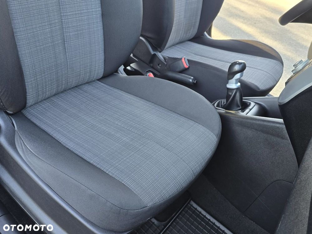 Kia Venga 1.4 M - 23