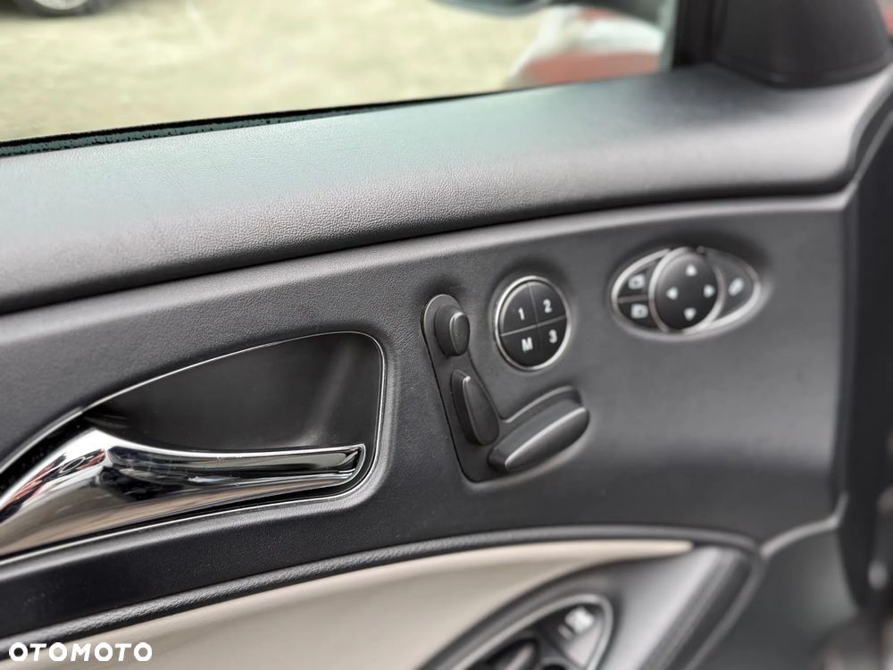 Mercedes-Benz CLS - 13