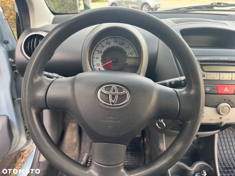 Toyota Aygo City - 14