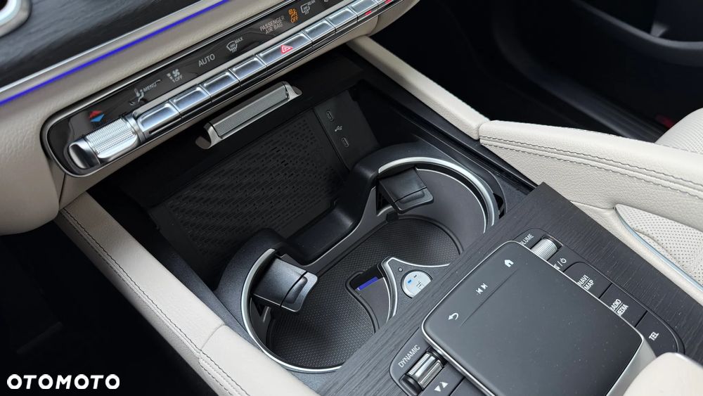 Mercedes-Benz GLE - 10