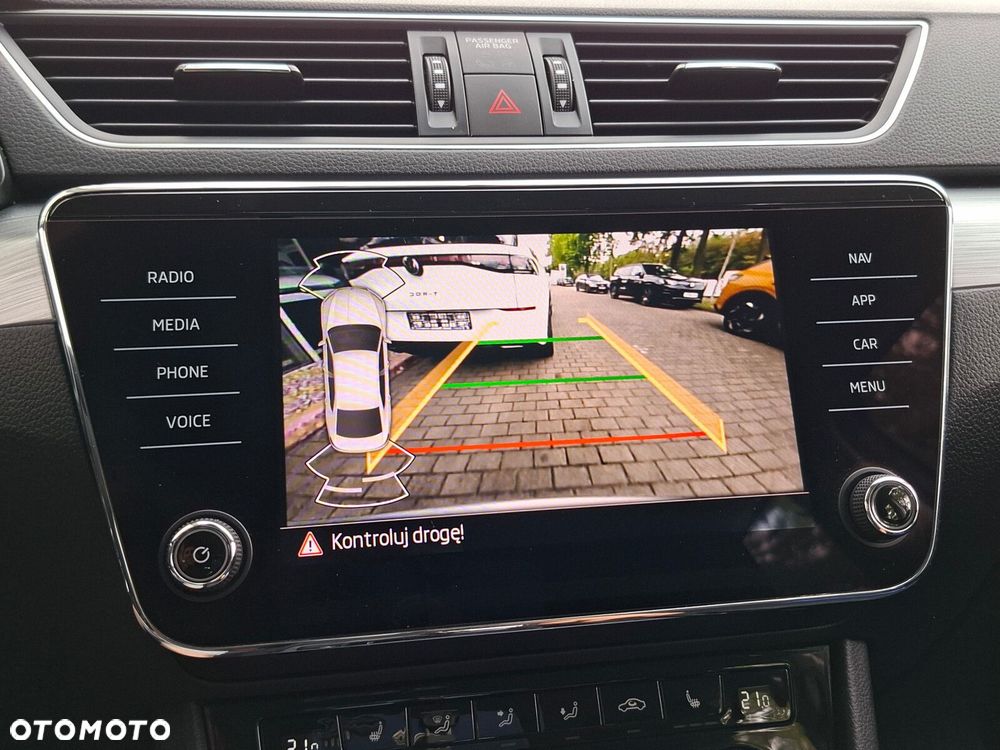 Skoda Superb 1.5 TSI Ambition DSG - 39