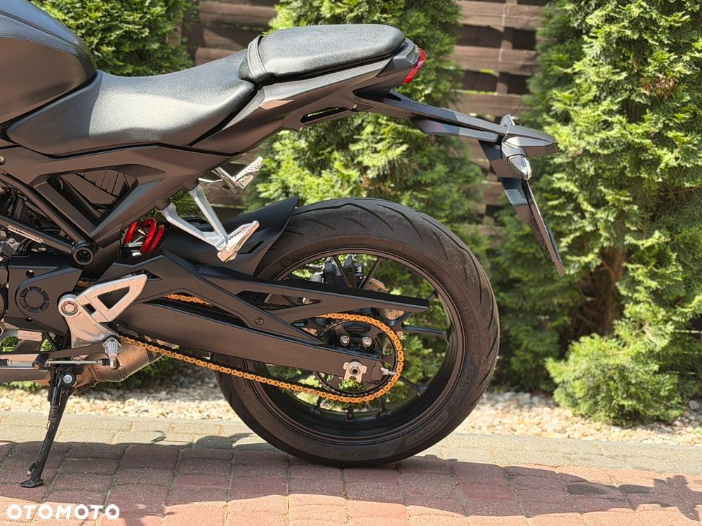 Honda CB - 19