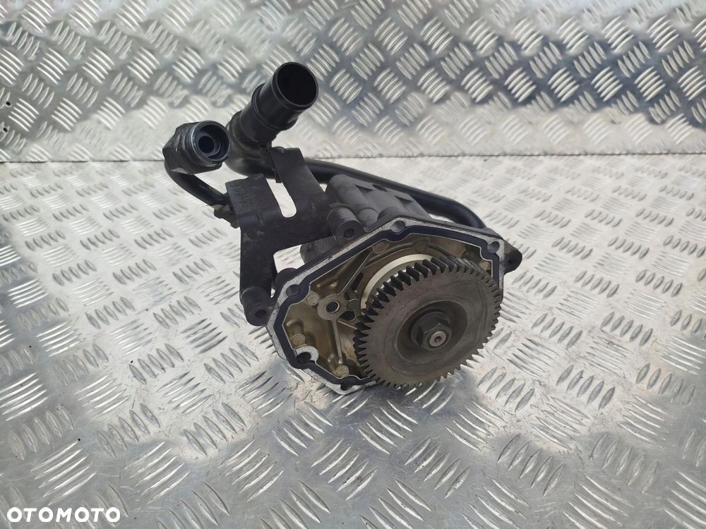 POMPA WSPOMAGANIA KIEROWNICY SCANIA R - 1