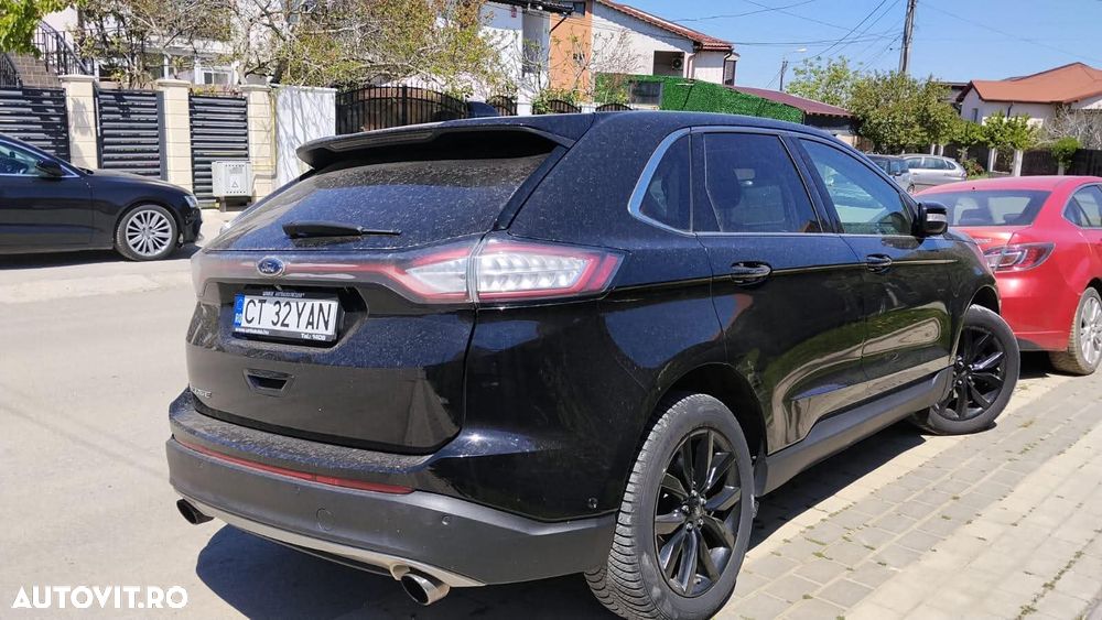 Ford Edge 2.0 TDCi Powershift Titanium - 3