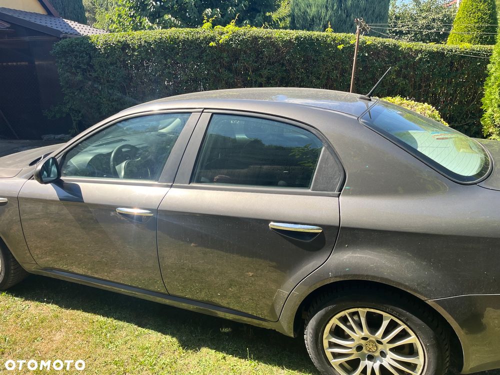 Alfa Romeo 159 1.9 JTDM 8V DPF - 8