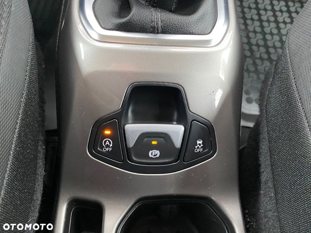 Jeep Renegade - 23