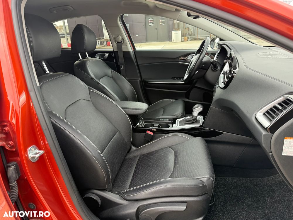 Kia XCeed 1.6 CRDi Eco-Dynamics+(48V Mild-Hybrid) DCT7 PLATINUM EDITION - 35