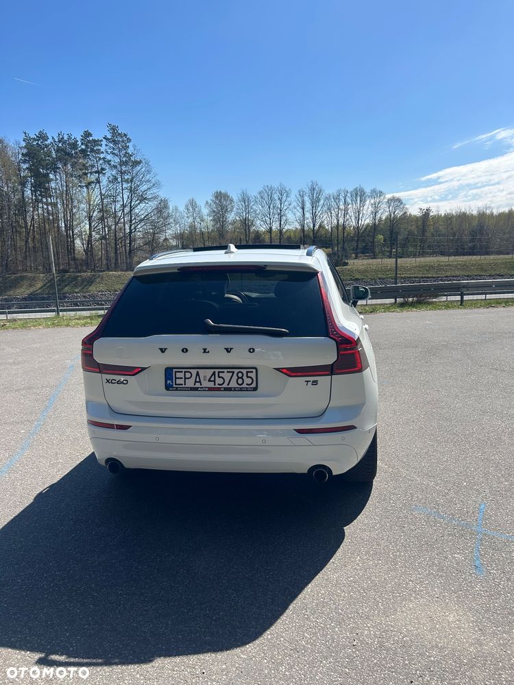 Volvo XC 60 T5 AWD Geartronic Momentum - 7