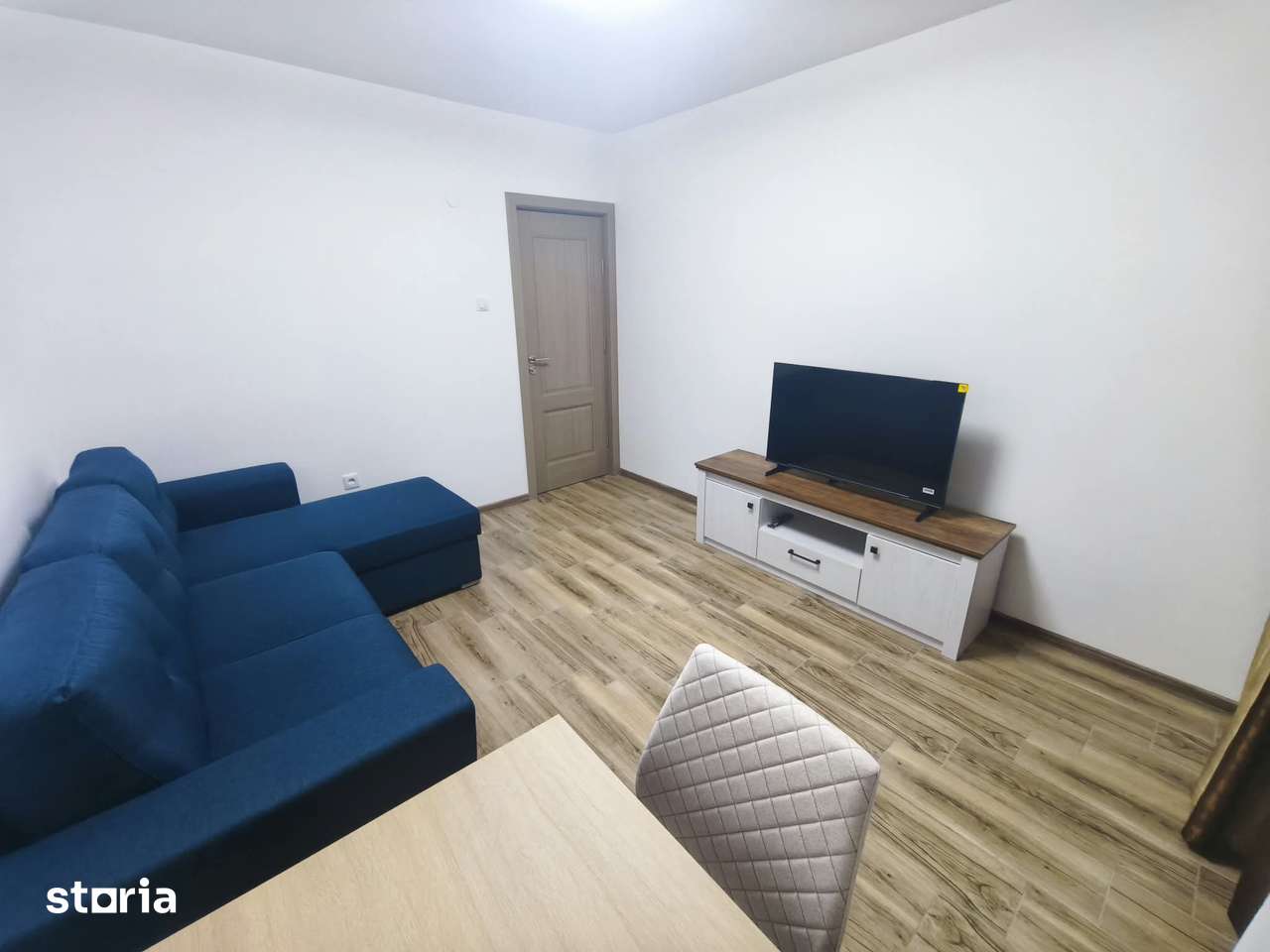 ROANDY - Garsoniera recent renovata ,mobilata si utilata-Cantacuzino — fotografia 1